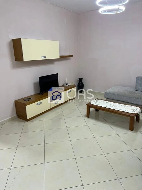 Apartament 1+1 me qera në Rruga Teodor Keko, Tiranë, 70 m²