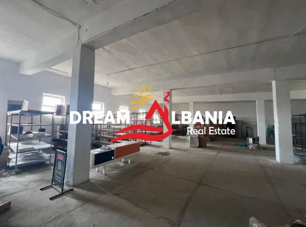 Warehouse for rent in Rruga e Arbërit, Tirana, 800 m². Photo 1 of 1
