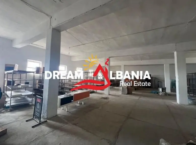 Warehouse for rent in Rruga e Arbërit, Tirana, 800 m²