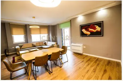 Apartament 2+1 me qera në Pazari i Ri, Tiranë, 117 m². Foto 2 nga 11