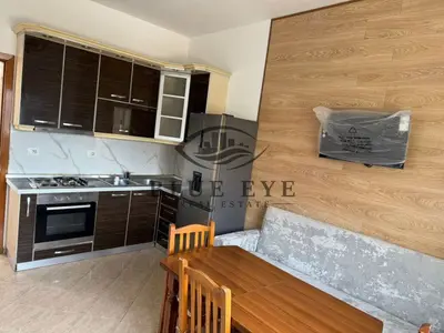 Appartamento 1+1 in affitto a Kryqi i Kuq, Durazzo, 55 m². Foto 5 di 6