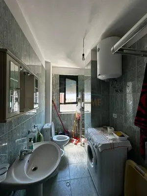 Apartament 2+1 me qera në Rruga Mujo Ulqinaku, Durrës, 92 m². Foto 7 nga 7
