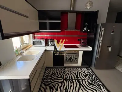 Apartament 2+1 me qera në Rruga Petro Nini Luarasi, Tiranë, 78 m². Foto 2 nga 6
