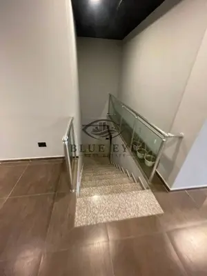 Commercial space for sale in Stacioni i Trenit, Durrës, 125 m². Photo 4 of 12