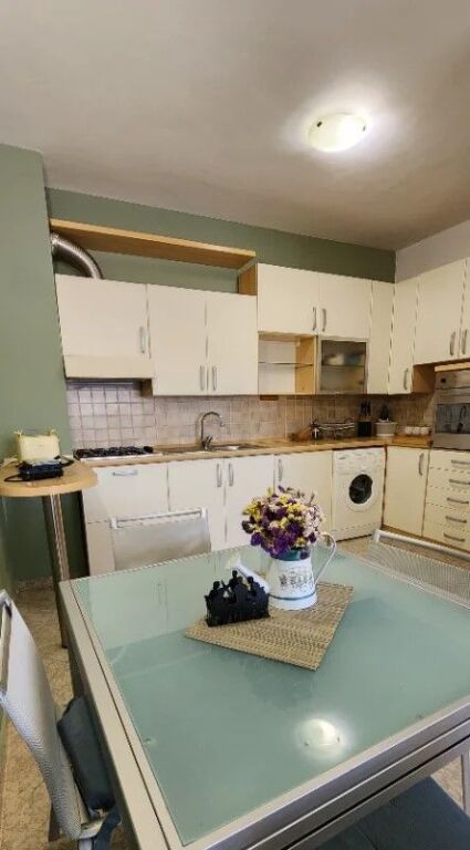 Appartamento 1+1 in affitto a Pazari i Ri, Tirana, 84 m². Foto 1 di 3