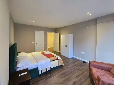 Apartament 2+1 në shitje në Kopshti Botanik i Tiranës, Tiranë, 121 m². Foto 5 nga 8