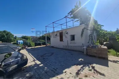 House 1+1 for rent in Cole, Vlorë, 200 m². Photo 6 of 9