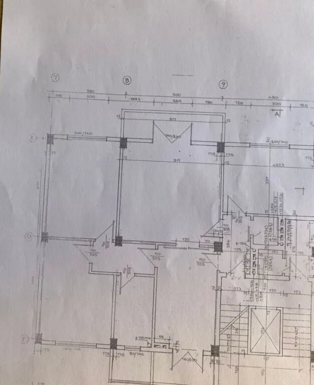 Appartamento 4+1 in vendita a Blloku, Tirana, 150 m². Foto 1 di 7