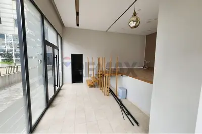 Lokal me qera në Rruga Haxhi Dalliu, Tiranë, 54 m². Foto 3 nga 3