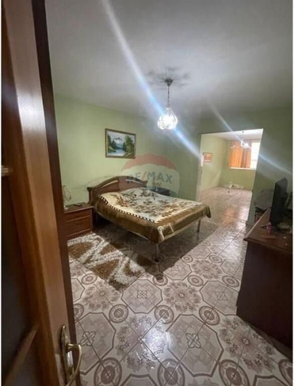 Apartment for sale in Rruga Irfan Tomini, Tirana, 128 m². Photo 3 of 3