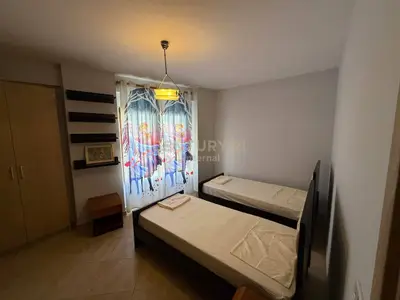 Apartment 2+1 for rent in Komuna e Parisit, Tirana, 196 m². Photo 10 of 12