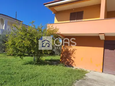 House for rent in Institut, Kamëz, 120 m². Photo 2 of 5