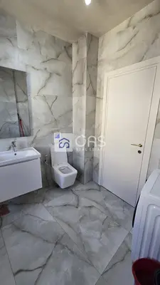 Apartament 1+1 me qera në Astir, Tiranë, 75 m². Foto 9 nga 10
