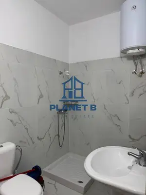 Apartament 2+1 me qera në Shkolla e Muzikes, Vlorë, 120 m². Foto 7 nga 9