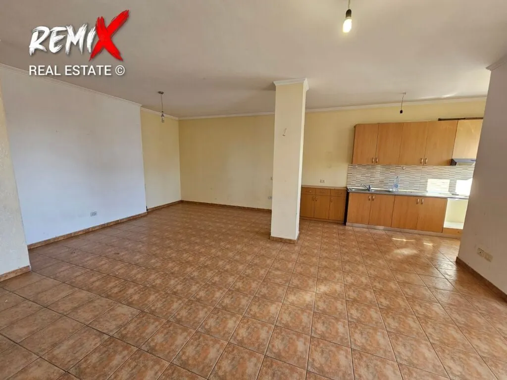 Apartament 2+1 në shitje në Rruga Egnatia, Durrës, 127 m². Foto 1 nga 11