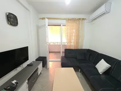 Apartament 2+1 në shitje në Golden Park, Tiranë, 91 m². Foto 2 nga 12