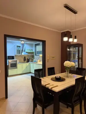Apartament 2+1 me qera në Myslym Shyri, Tiranë, 120 m². Foto 3 nga 12
