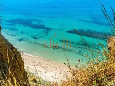 Shtëpi private në shitje në Kepi i Rodonit, Durrës, 350 m². Foto 3 nga 6