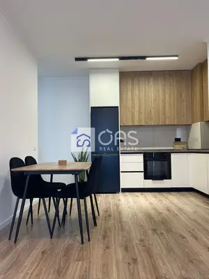 Apartament 1+1 me qera në Laprakë, Tiranë, 78 m². Foto 2 nga 7