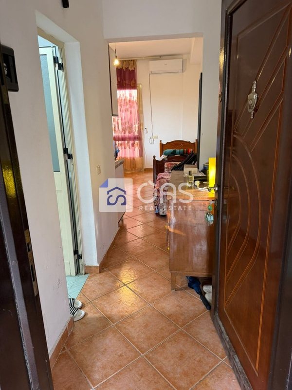 Studio for rent in 5 maj, Tirana, 35 m²