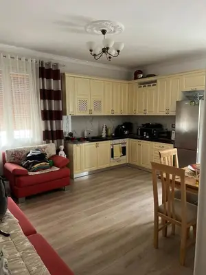 Villa 1+1 in affitto ad Allias, Tirana, 60 m². Foto 2 di 4