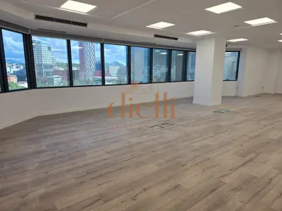 Zyrë me qera në Bulevardi Deshmoret e Kombit, Tiranë, 118 m². Foto 3 nga 10