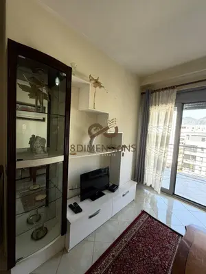 Appartamento 1+1 in vendita a Kinostudio, Tirana, 67 m². Foto 2 di 9