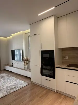 Appartamento 2+1 in affitto a Rruga Berisha, Kamza, 159 m². Foto 2 di 10