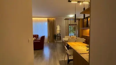 Apartament 2+1 me qera në Liqeni i Tiranës, Tiranë, 105 m². Foto 3 nga 8