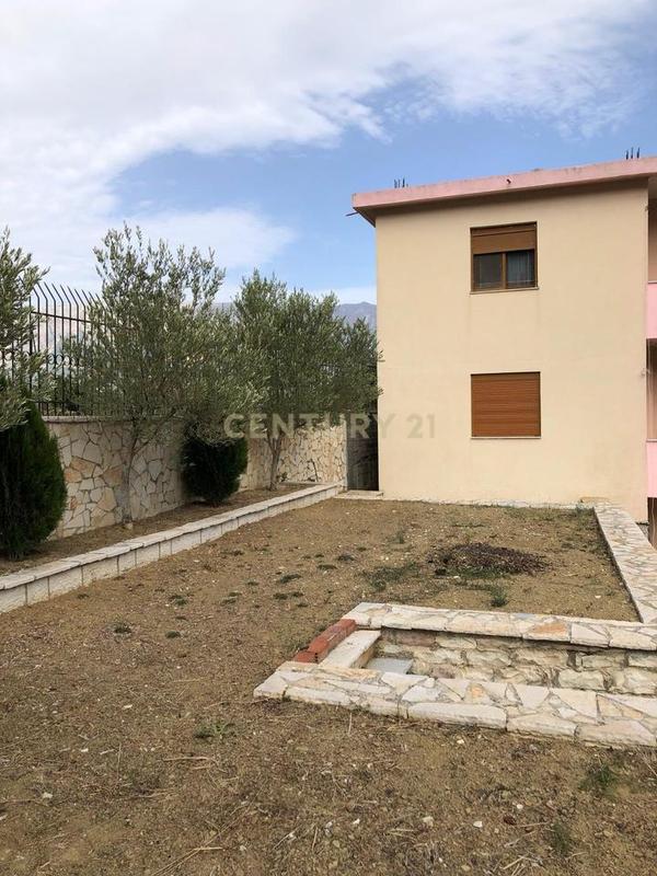 Vilë në shitje në Koder e Shtufit, Gjirokastër, 450 m². Foto 6 nga 10
