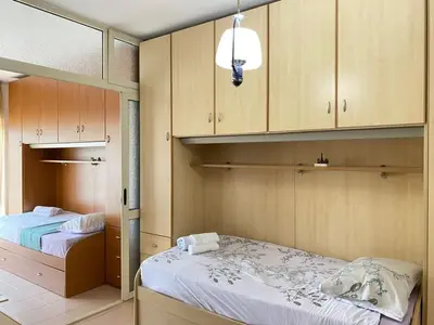 Apartament 3+1 me qera në Ambasada Amerikane, Tiranë, 120 m². Foto 4 nga 7