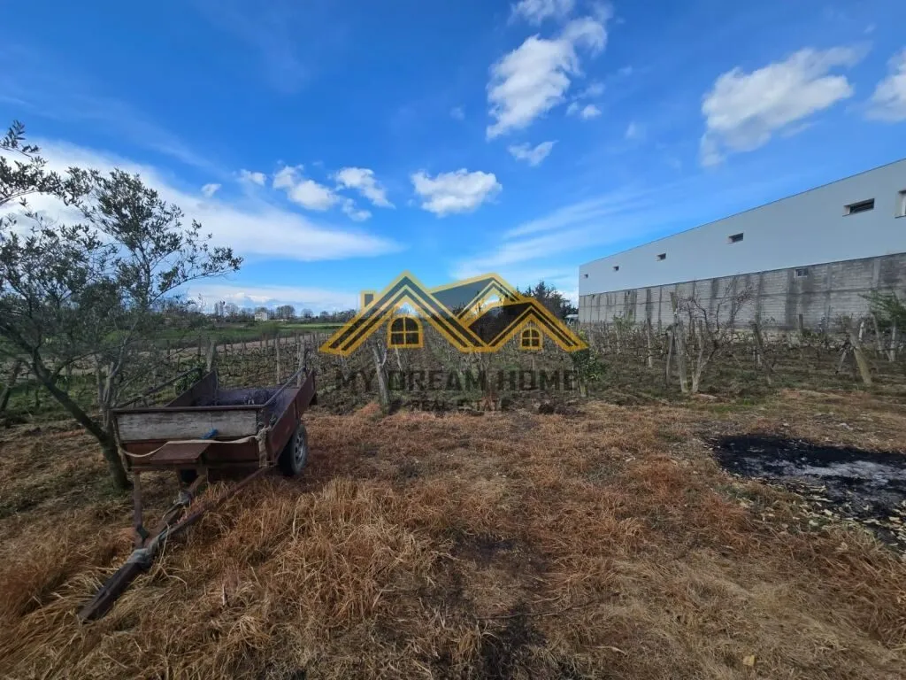 Tokë në shitje në Shkafane, Durrës, 6 300 m². Foto 1 nga 6