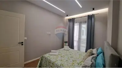 Apartament 1+1 me qera në Rruga Gjergj Arianiti, Vlorë, 90 m². Foto 10 nga 12