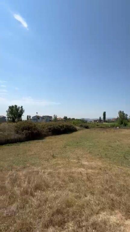 Tokë në shitje në Tapize, Tiranë, 2 350 m². Foto 4 nga 4