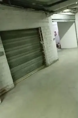 Garage in vendita a Conad, Valona, 70 m². Foto 1 di 3