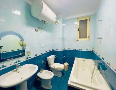 Appartamento 2+1 in affitto a Komuna e Parisit, Tirana, 100 m². Foto 2 di 3