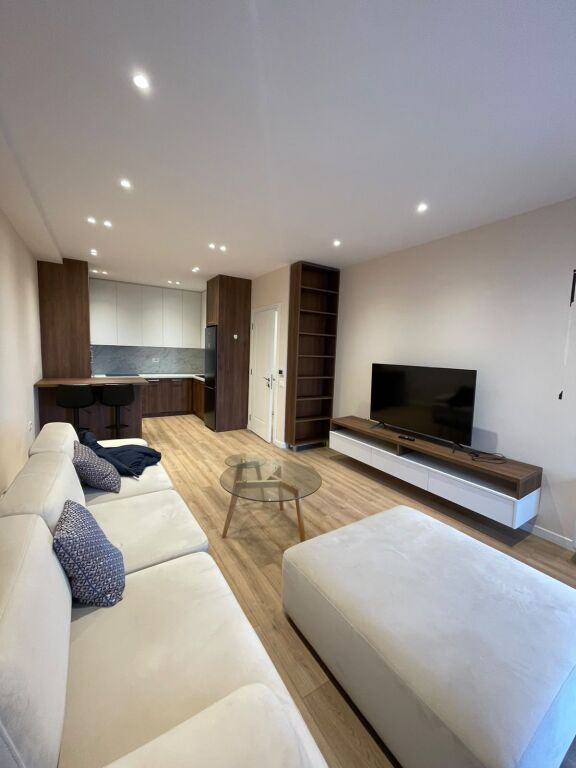 Apartment 2+1 for rent in Rruga 5 Maji, Tirana, 125 m². Photo 3 of 3