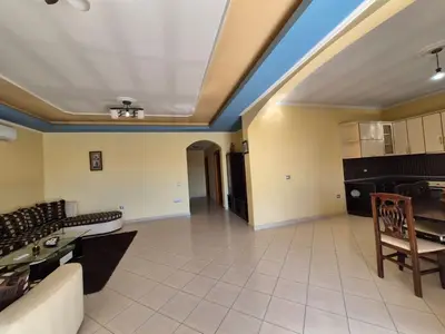 Shtëpi private me qera në Lagja 14 Shkozet, Durrës, 170 m². Foto 2 nga 10