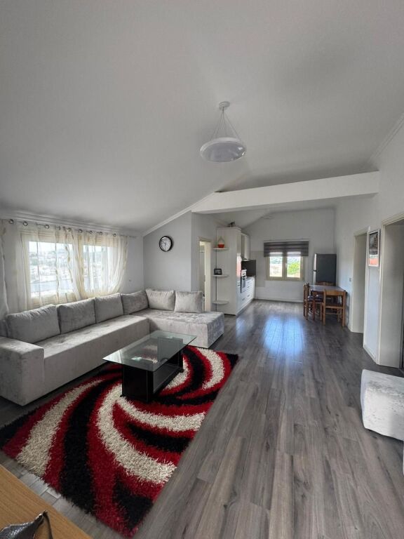 Apartment 2+1 for rent in Rruga Pjetër Budi, Tirana, 89 m²
