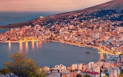 Apartament 2+1 në shitje në Rruga Mitat Hoxha, Sarandë, 101 m². Foto 3 nga 10