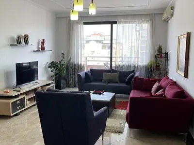Appartamento 2+1 in affitto a Blloku, Tirana, 140 m². Foto 3 di 12