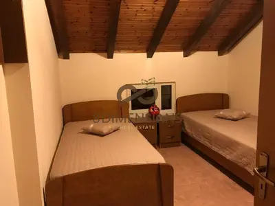 Villa 3+1 in affitto a Xhamlliku, Tirana, 120 m². Foto 4 di 8