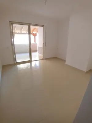 Apartament 3+1 në shitje në Ish-URT, Durrës, 137 m². Foto 3 nga 7