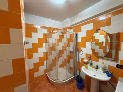 Apartament 2+1 me qera në Rruga Medar Shtylla, Tiranë, 196 m². Foto 10 nga 12