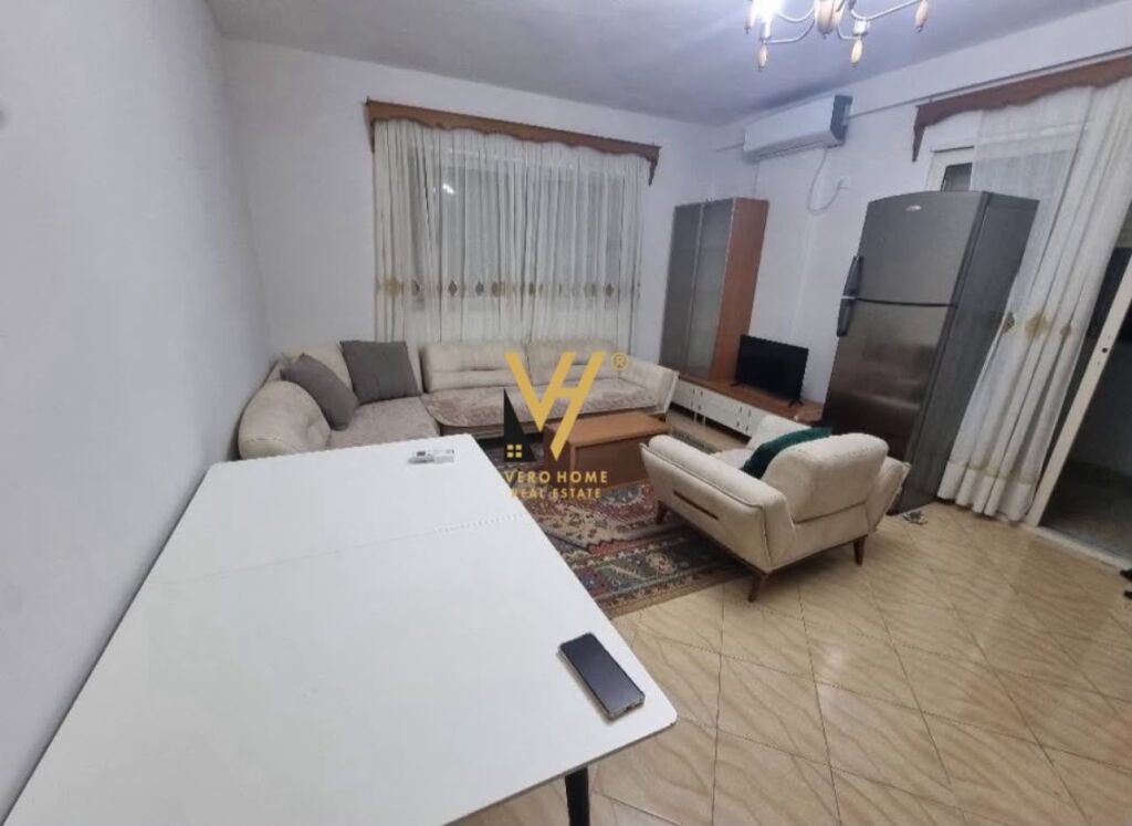 Apartament 2+1 me qera në Fresku, Tiranë, 75 m²