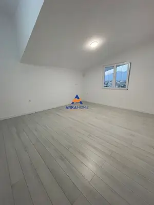 Villa for rent in Farkë, Tirana, 500 m². Photo 5 of 12