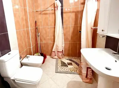 Apartment 2+1 for rent in Vlorë, 85 m². Photo 8 of 10
