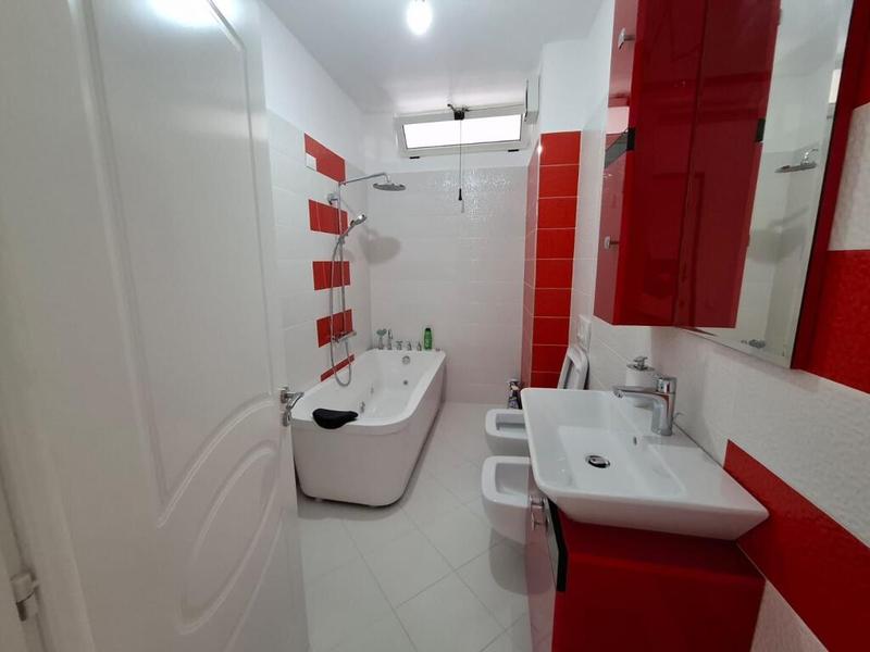 Apartament 2+1 në shitje në Ujësjellës Kanalizime Durrës, Durrës, 95 m². Foto 11 nga 11