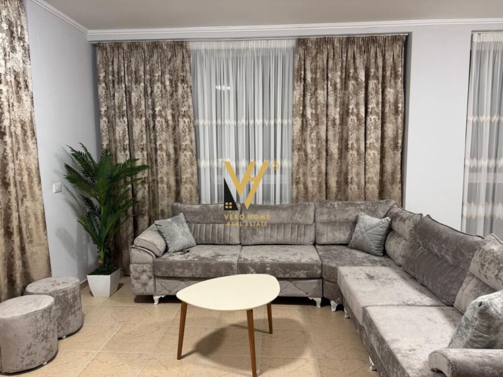 Apartament 2+1 me qera në Stacioni i Trenit, Tiranë, 122 m². Foto 1 nga 3