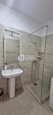 Apartament 1+1 me qera në Qsut, Tiranë, 75 m². Foto 6 nga 7